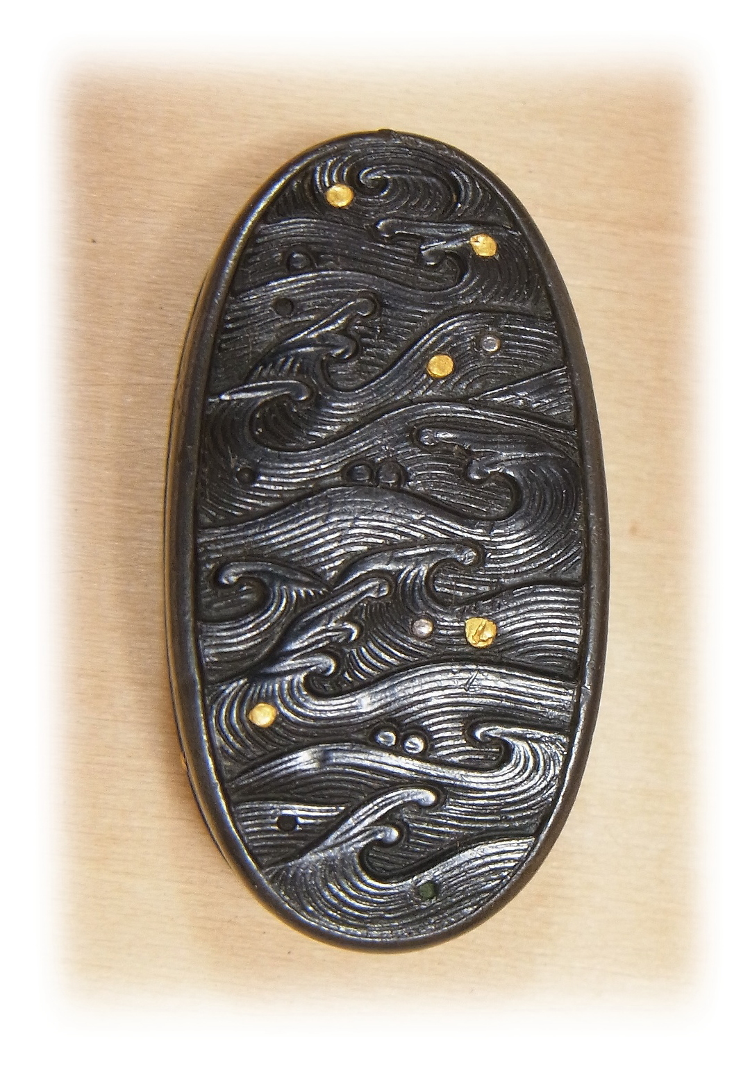 Kashira : Turbulent waves